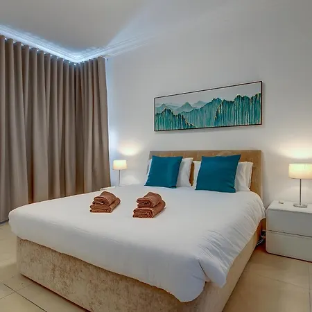 Appartamento Stunning Seafront Lux Cambridge Wt Pool Sliema